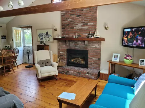 28 Compass Dr, Mashpee, MA 02649 photo 6