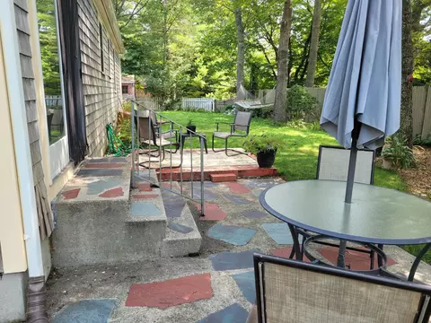 28 Compass Dr, Mashpee, MA 02649 photo 4