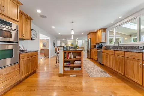 59 Bradley Hill Rd, Hingham, MA 02043 photo 7