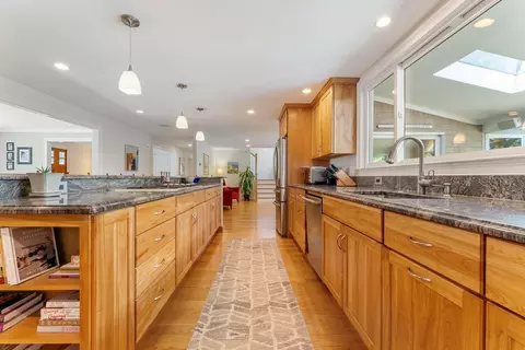 59 Bradley Hill Rd, Hingham, MA 02043 photo 18