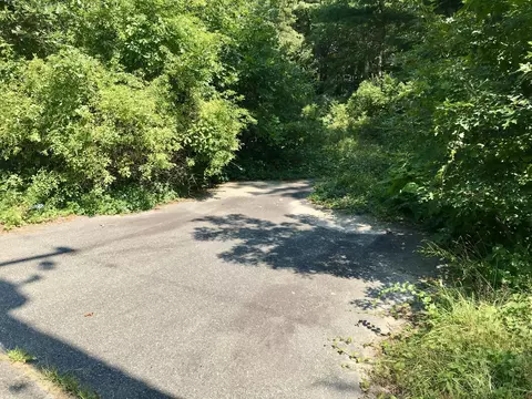 988 Falmouth Rd, Mashpee, MA 02649 photo 2