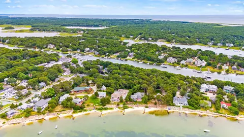 8 Seconsett Point Rd, Mashpee, MA 02649 photo 49