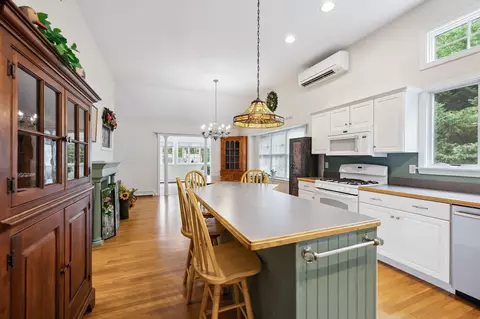 8 Seconsett Point Rd, Mashpee, MA 02649 photo 17