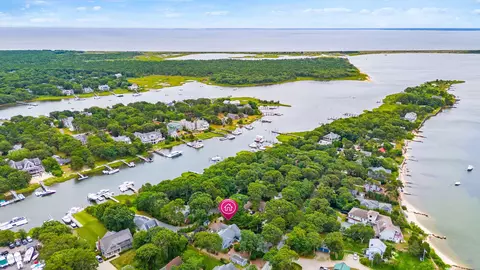 8 Seconsett Point Rd, Mashpee, MA 02649 photo 44