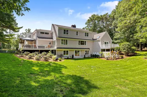 329 Waquoit Rd, Cotuit, MA 02635
