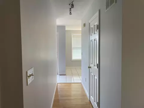 27 Bay Pointe Drive Ext, Buzzards Bay, MA 02532 photo 8