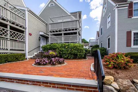920 Main St #4, Osterville, MA 02655 photo 28