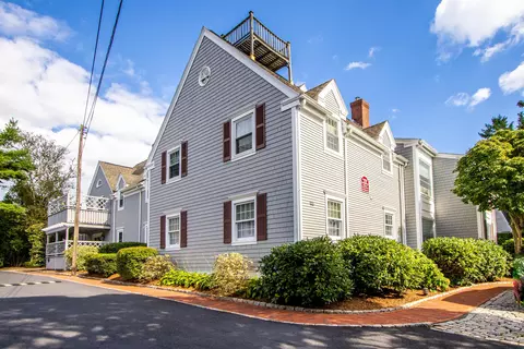 920 Main St #4, Osterville, MA 02655 photo 3