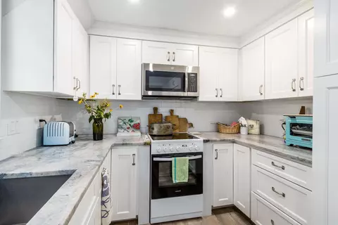 920 Main St #4, Osterville, MA 02655 photo 15