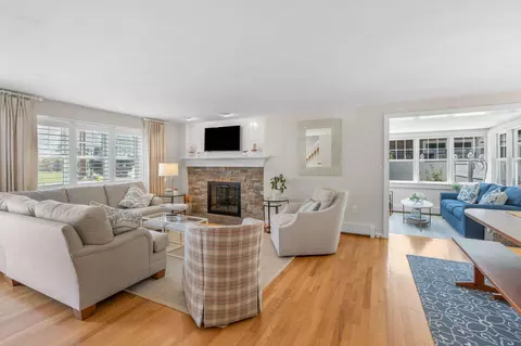 47 Bearse Rd, Mashpee, MA 02649 photo 6
