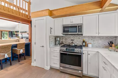 Kitchen - 45 Appleseed Rd, Eastham, MA 02642 photo 4 of 6