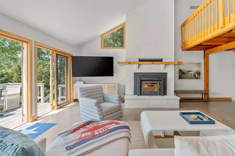 Living - 45 Appleseed Rd, Eastham, MA 02642 photo 3 of 7