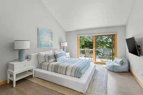 Bedroom - 45 Appleseed Rd, Eastham, MA 02642 photo 3 of 8