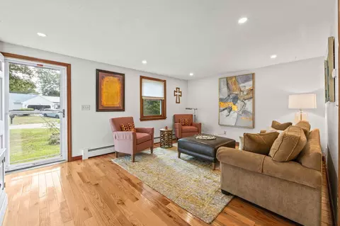 105 Thoreau Dr, Centerville, MA 02632 photo 12
