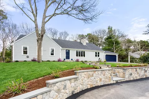 1351 Old Post Rd, Marstons Mills, MA 02648 photo 6