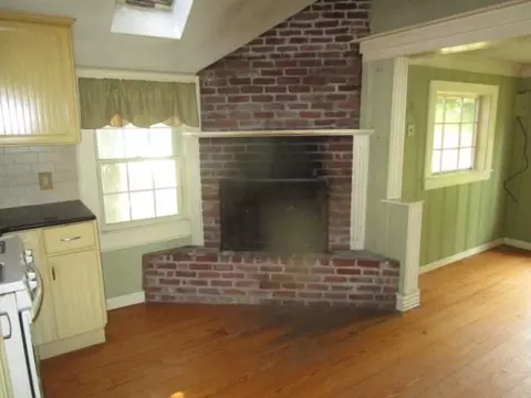 Living - 4073 Main St, Barnstable, MA 02630 photo 1 of 5