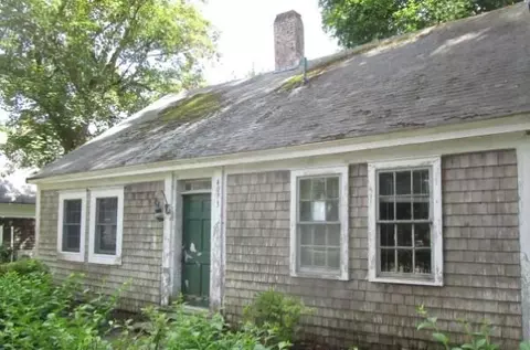 Exterior - 4073 Main St, Barnstable, MA 02630 photo 1 of 5