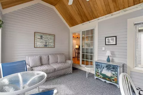 8 Gold Leaf Ln, Mashpee, MA 02649 photo 12