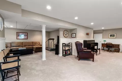 8 Gold Leaf Ln, Mashpee, MA 02649 photo 25