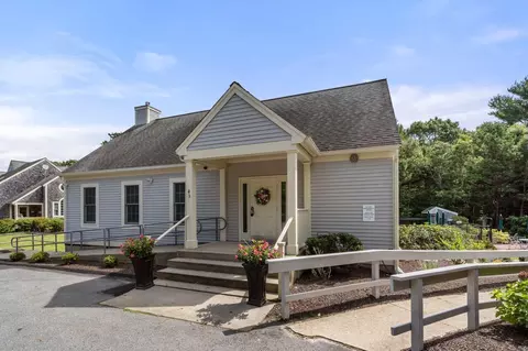 8 Gold Leaf Ln, Mashpee, MA 02649 photo 37