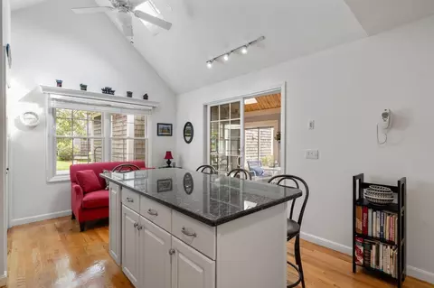 8 Gold Leaf Ln, Mashpee, MA 02649 photo 9