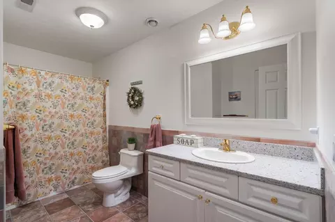 8 Gold Leaf Ln, Mashpee, MA 02649 photo 23