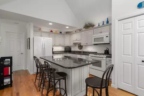 8 Gold Leaf Ln, Mashpee, MA 02649 photo 10