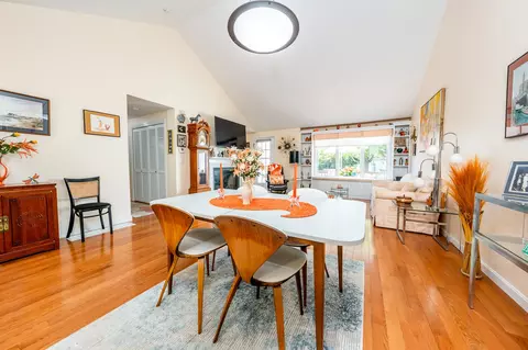 84 Pine Hill Blvd, Mashpee, MA 02649 photo 10