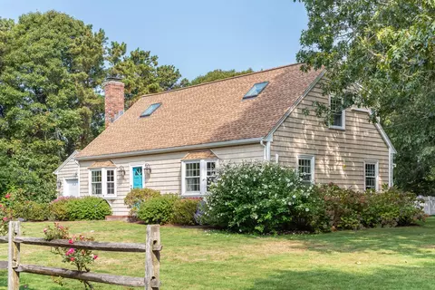 150 Meadow Dr, Eastham, MA 02642 photo 2