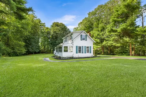 129 Great Neck Rd, Wareham, MA 02571 photo 5