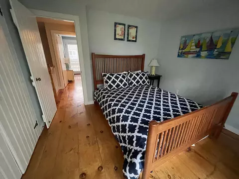 Bedroom - 4 Colemans Way, Mashpee, MA 02649 photo 1 of 4