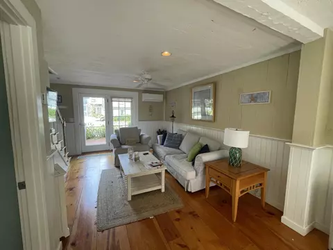 Living - 4 Colemans Way, Mashpee, MA 02649 photo 2 of 2