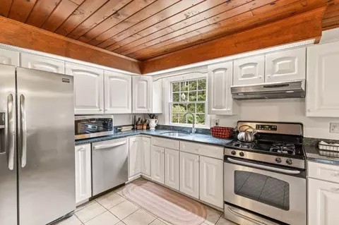3 Fathom Ln, Wareham, MA 02571 photo 8