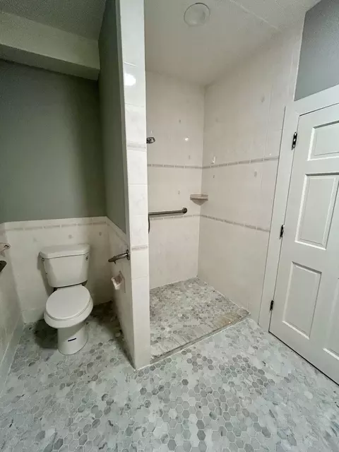 Bath - 83 Marion Rd, Wareham, MA 02571 photo 2 of 2
