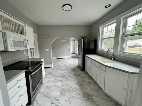 Kitchen - 83 Marion Rd, Wareham, MA 02571 photo 2 of 2