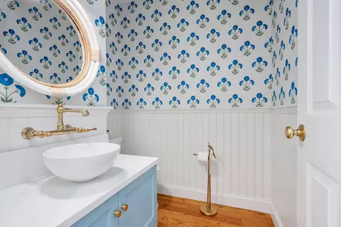 Bath - 71 Sunset Ln, Barnstable, MA 02630 photo 1 of 5