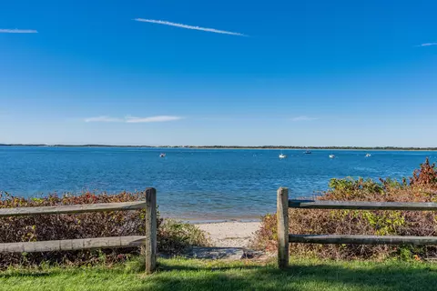 View/Area - 71 Sunset Ln, Barnstable, MA 02630 photo 3 of 20