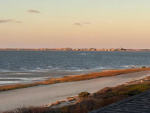 View/Area - 71 Sunset Ln, Barnstable, MA 02630 photo 1 of 20