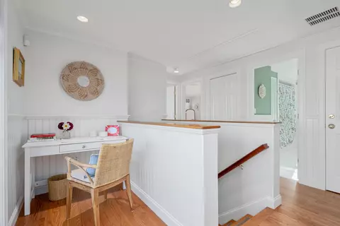 Entry Way - 71 Sunset Ln, Barnstable, MA 02630 photo 5 of 6