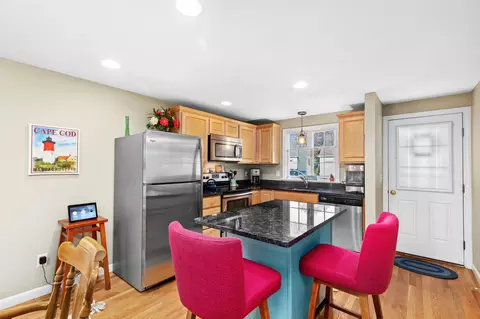 Kitchen - 4 Dory Ln, Eastham, MA 02642 photo 3 of 3