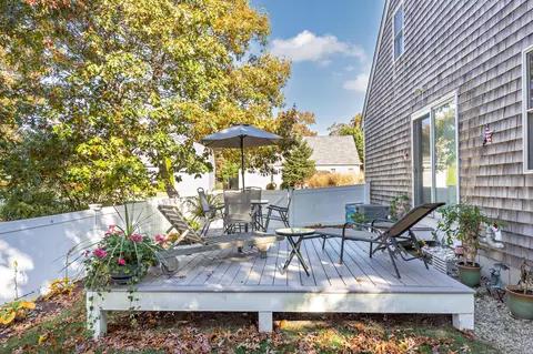 Exterior - 4 Dory Ln, Eastham, MA 02642 photo 5 of 6