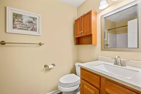 Bath - 4 Rock Marsh Rd # B, Wareham, MA 02571 photo 1 of 2