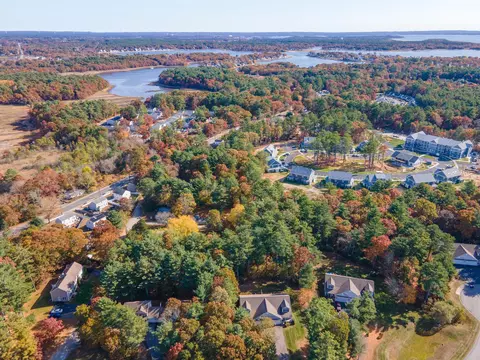 View/Area - 4 Rock Marsh Rd # B, Wareham, MA 02571 photo 2 of 6