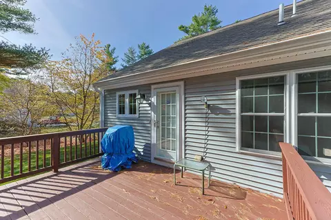Exterior - 4 Rock Marsh Rd # B, Wareham, MA 02571 photo 9 of 9