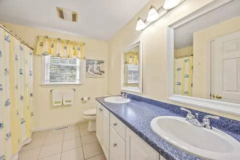 21 Snead Dr, Mashpee, MA 02649 photo 17