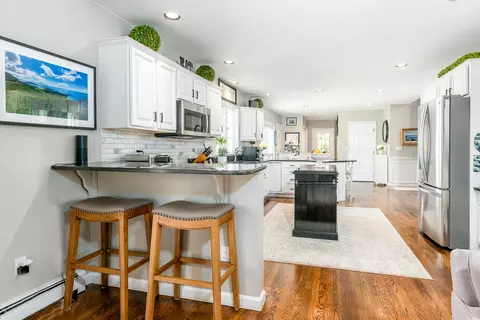 115 Main St, Cotuit, MA 02635 photo 13