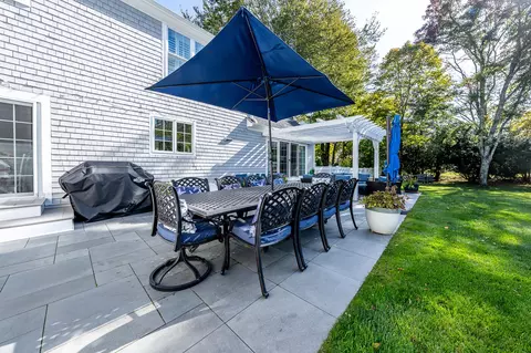 115 Main St, Cotuit, MA 02635 photo 33