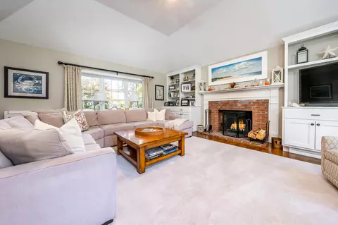 115 Main St, Cotuit, MA 02635 photo 15