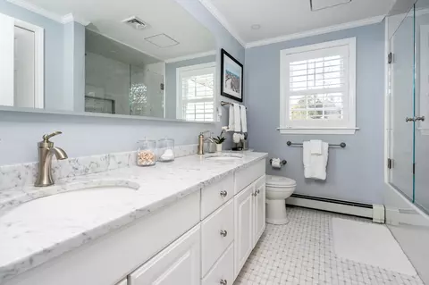 115 Main St, Cotuit, MA 02635 photo 32