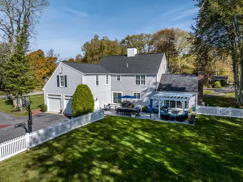 115 Main St, Cotuit, MA 02635 photo 6